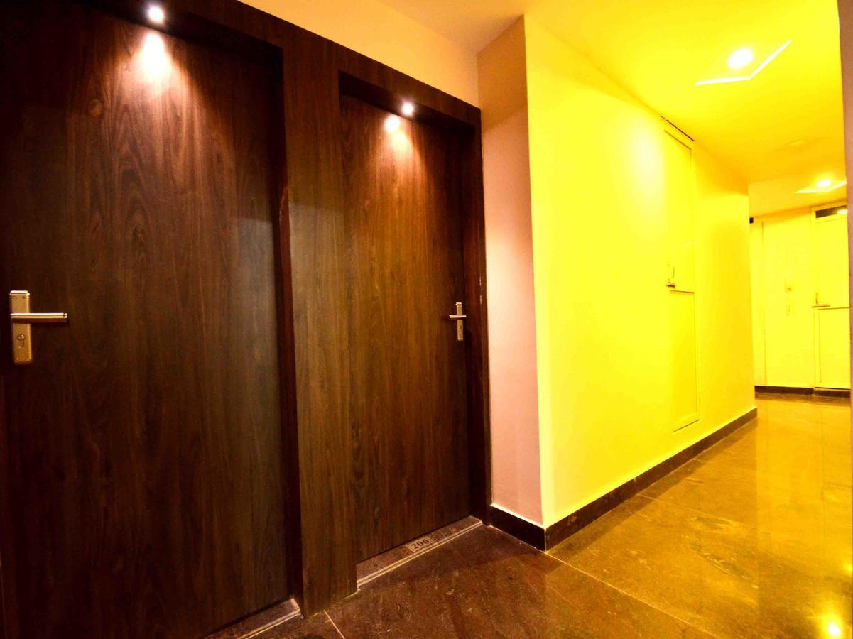 Oyo 2403 Hotel Aamantran Avenue Ujjain Extérieur photo